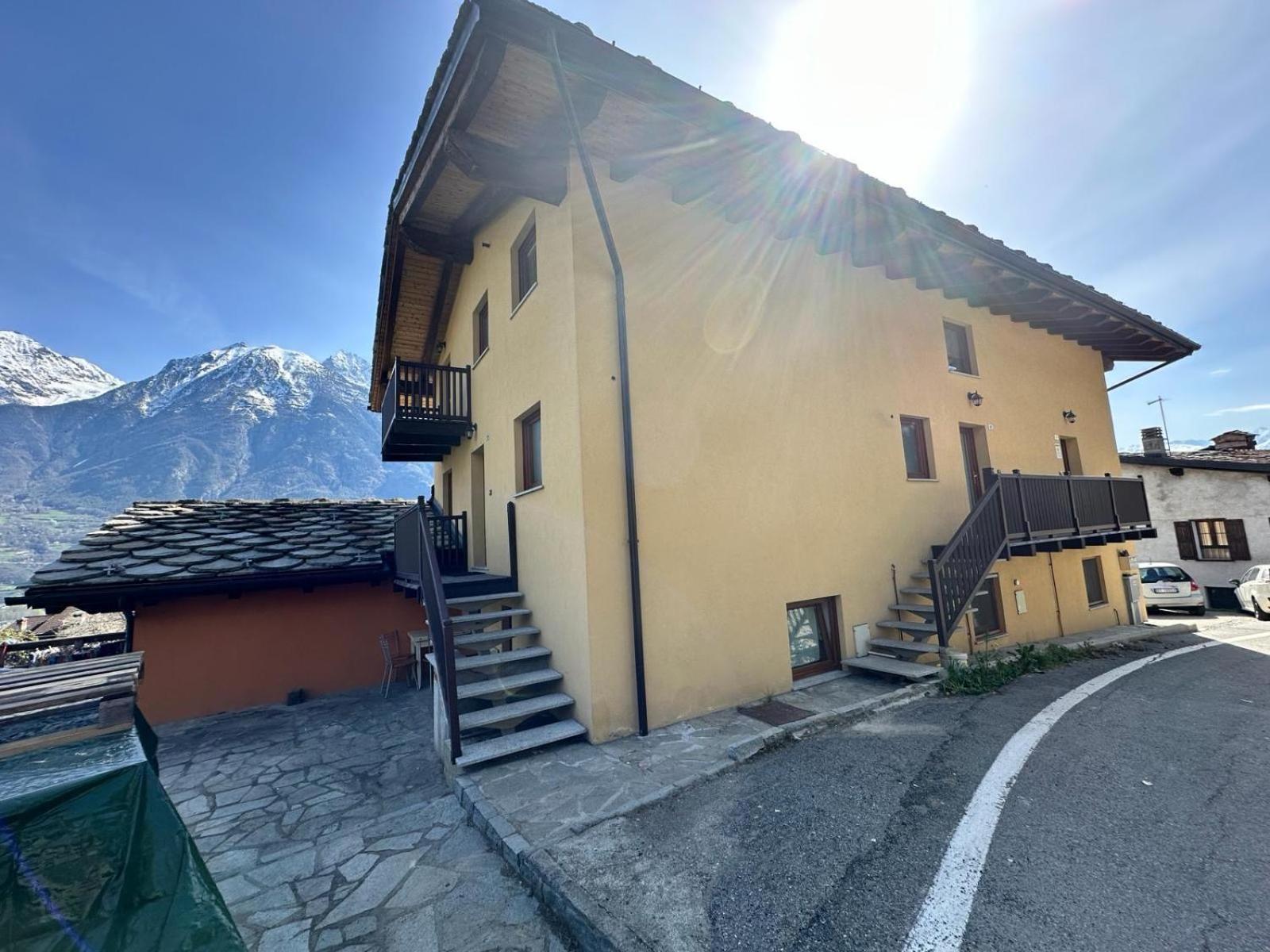 Grazioso Appartamento 1 Aosta Buitenkant foto